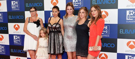 Mario Casas y Blanca Suárez revolucionan la premiere de la segunda temporada de 'El barco'