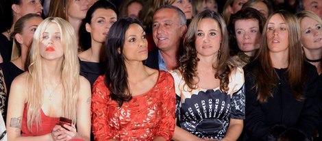 Pippa Middleton, la estrella del 'front row' del desfile de Temperley en la London Fashion Week