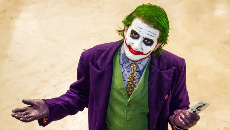 Conviértete en el auténtico Joker para Halloween