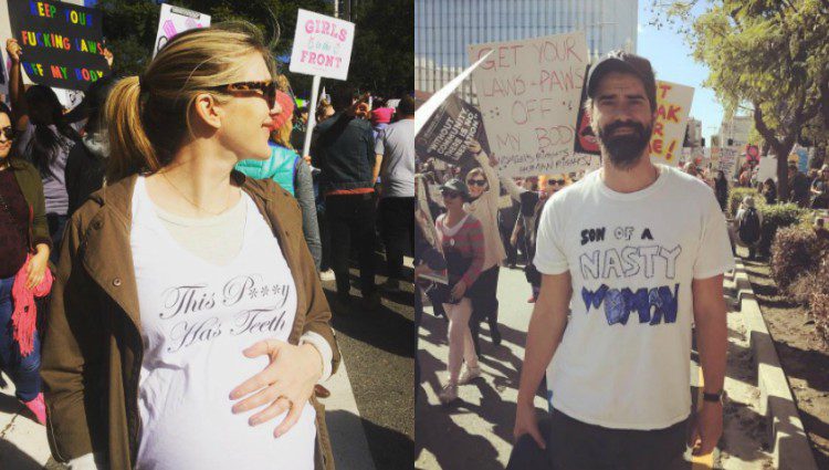 Lliy Rabe y Hamish Linklater en la Marcha de las Mujeres