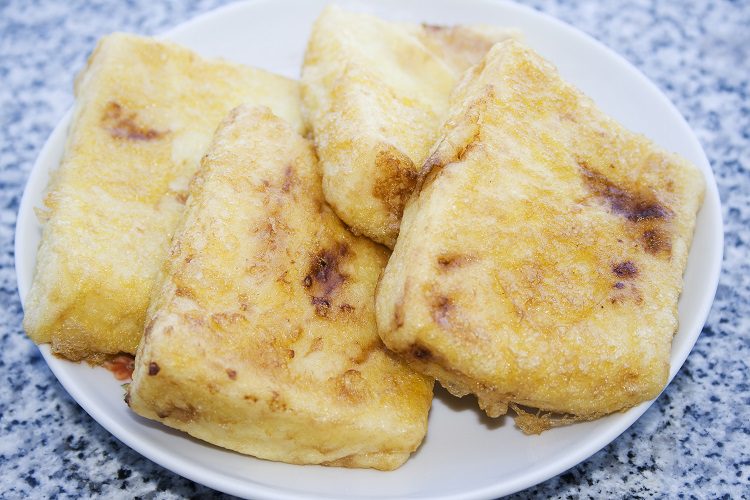 La leche frita es uno de los postres más tradicionales que se pueden hacer hoy en día