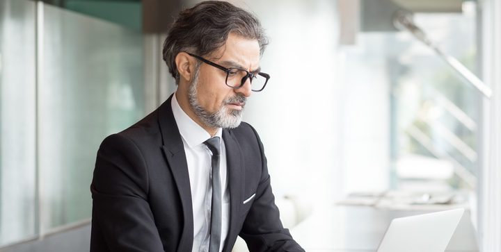 Antonio León tenía barba y un aspecto bastante atractivo