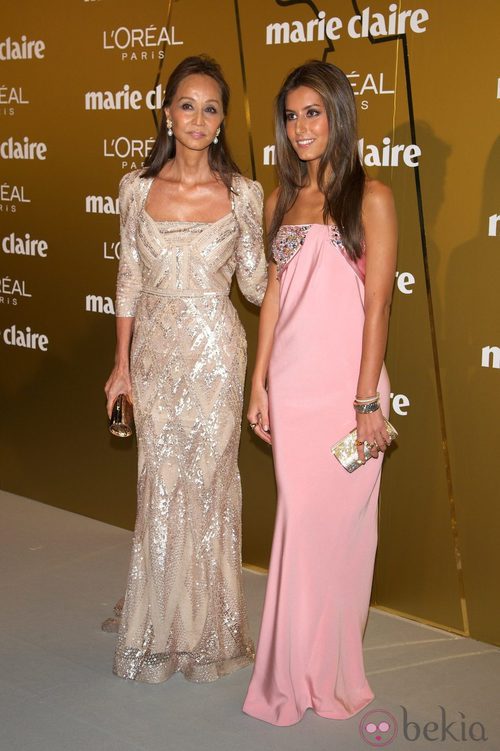 Ana Boyer e Isabel Preysler en los Premios Prix de la Moda de Marie Claire 2012