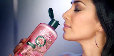 Anuncio de la marca Herbal