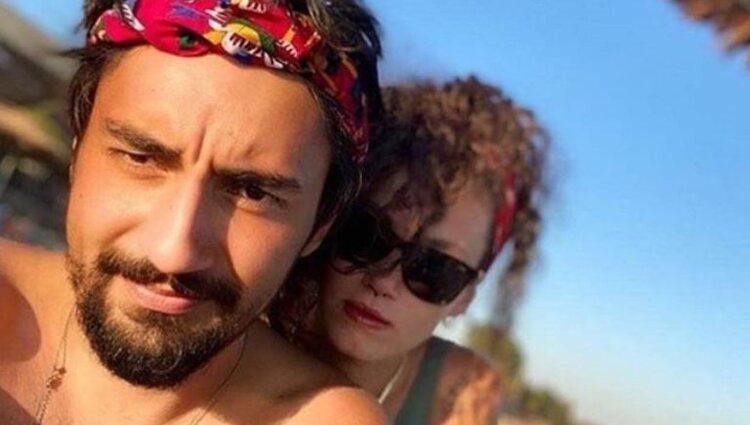 Melisa Senolsun y Umut Evergen juntos | Foto: Instagram