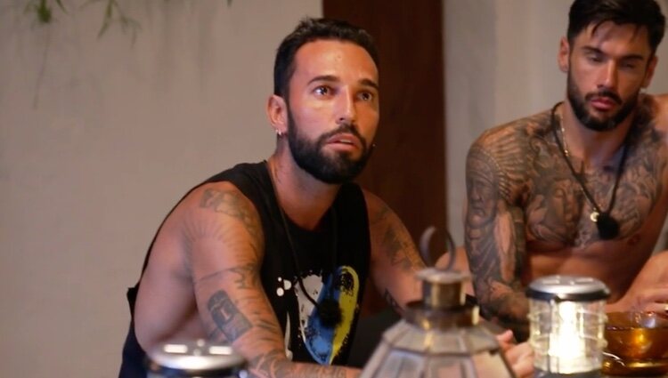 Omar se enfrenta a Raquel | Foto: telecinco.es