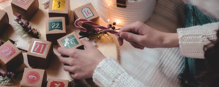 Los calendarios de adviento pueden comprarse o personalizarse según las preferencias de la persona a la que se vaya a regalar