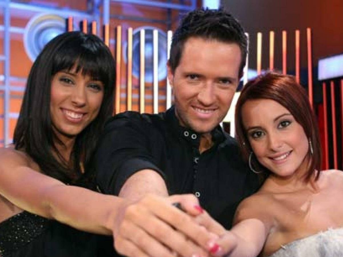 Carlos Torregrosa con sus compañeras de 'Al pie de la letra'