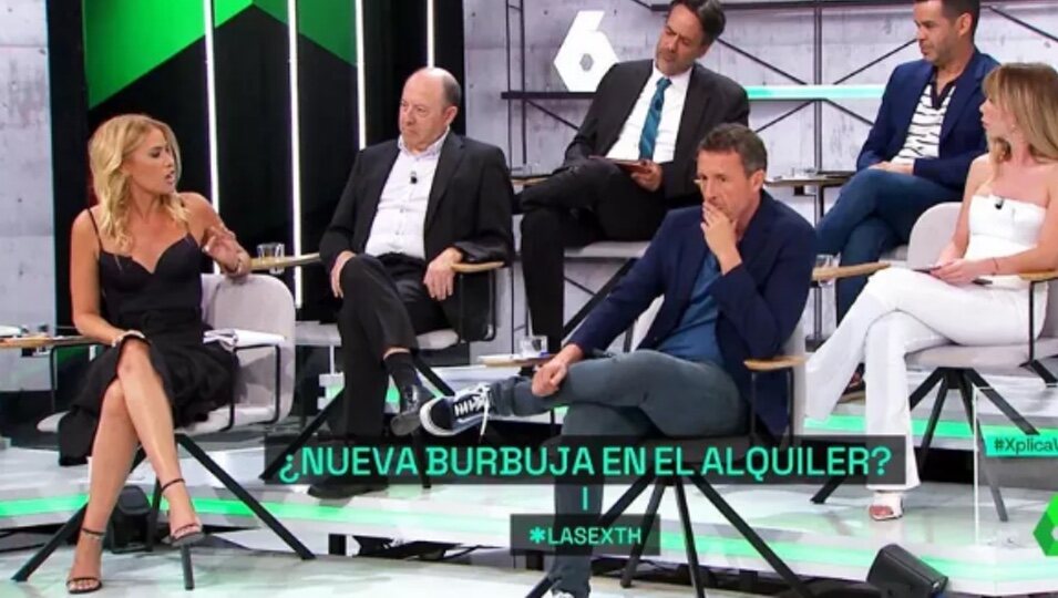 Afra Blanco como colaboradora del programa 'laSexta Xplica' l Foto: Atresplayer