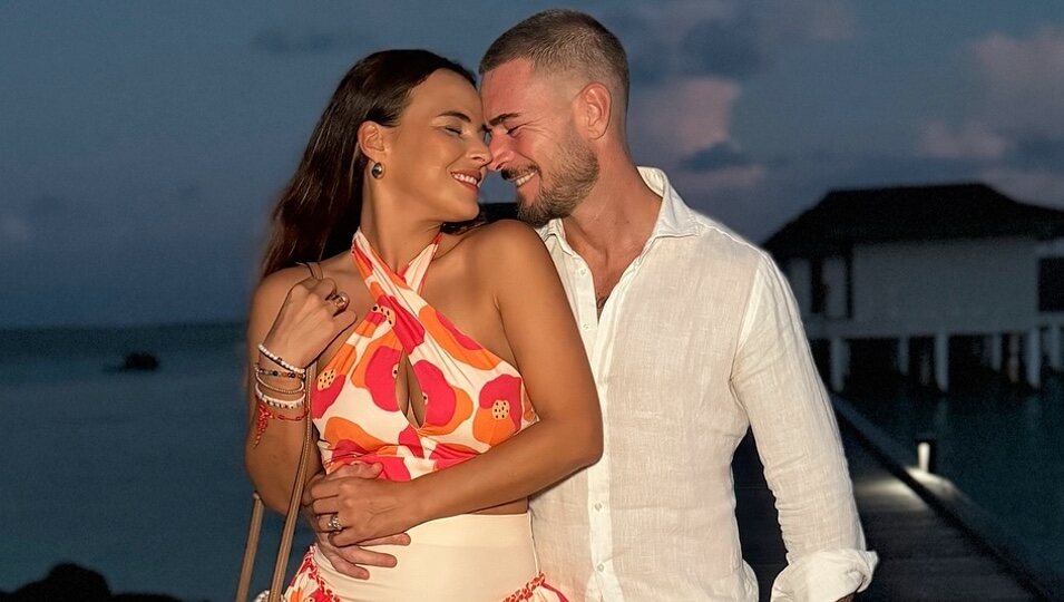 Marta y Tony en uno de sus viajes | Instagram