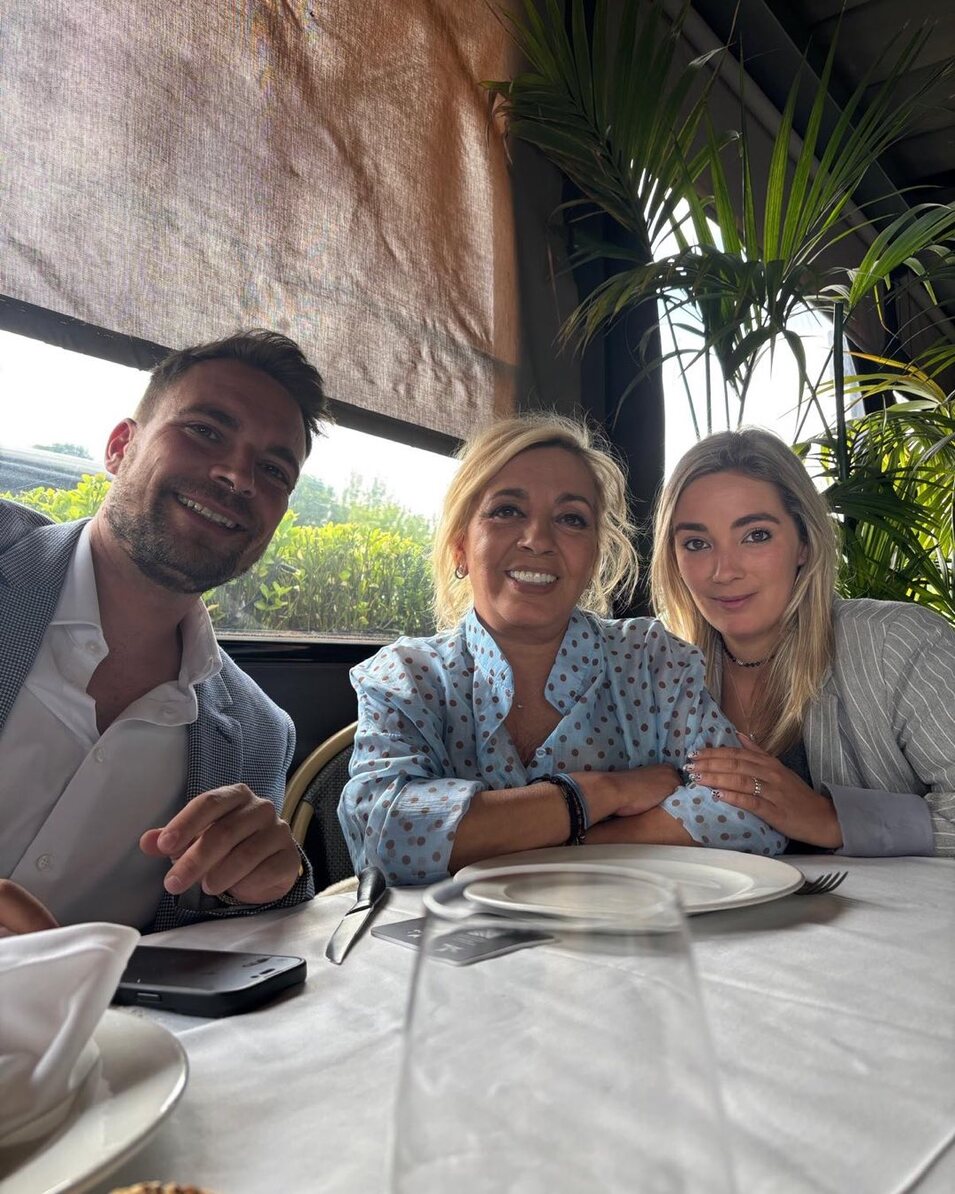 Carmen borrego con sus hijos | Instagram
