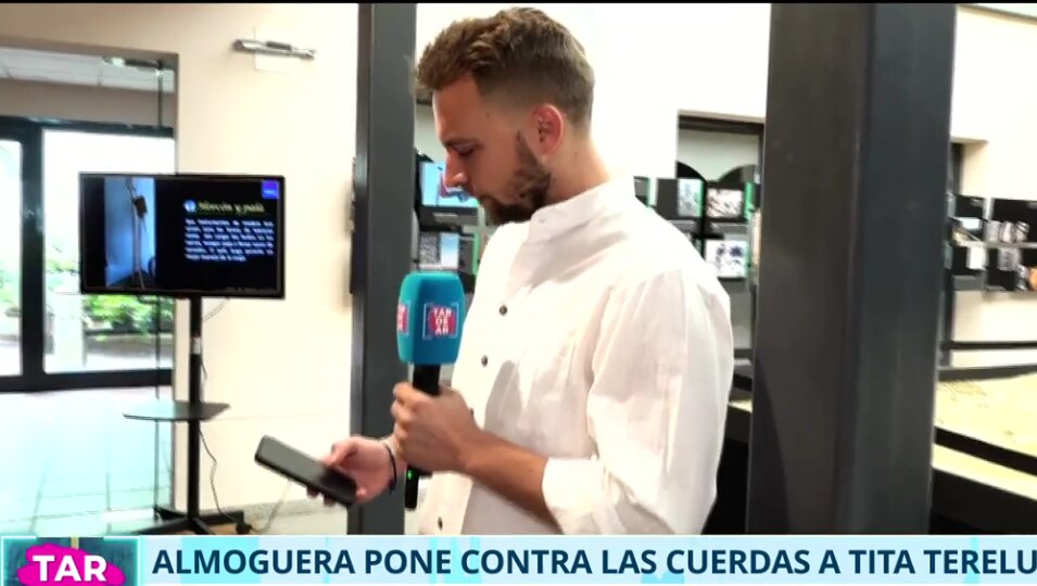 Sobrino y tía hablan con la Cámara de Temas de la Familia L Foto: Telecinco.es