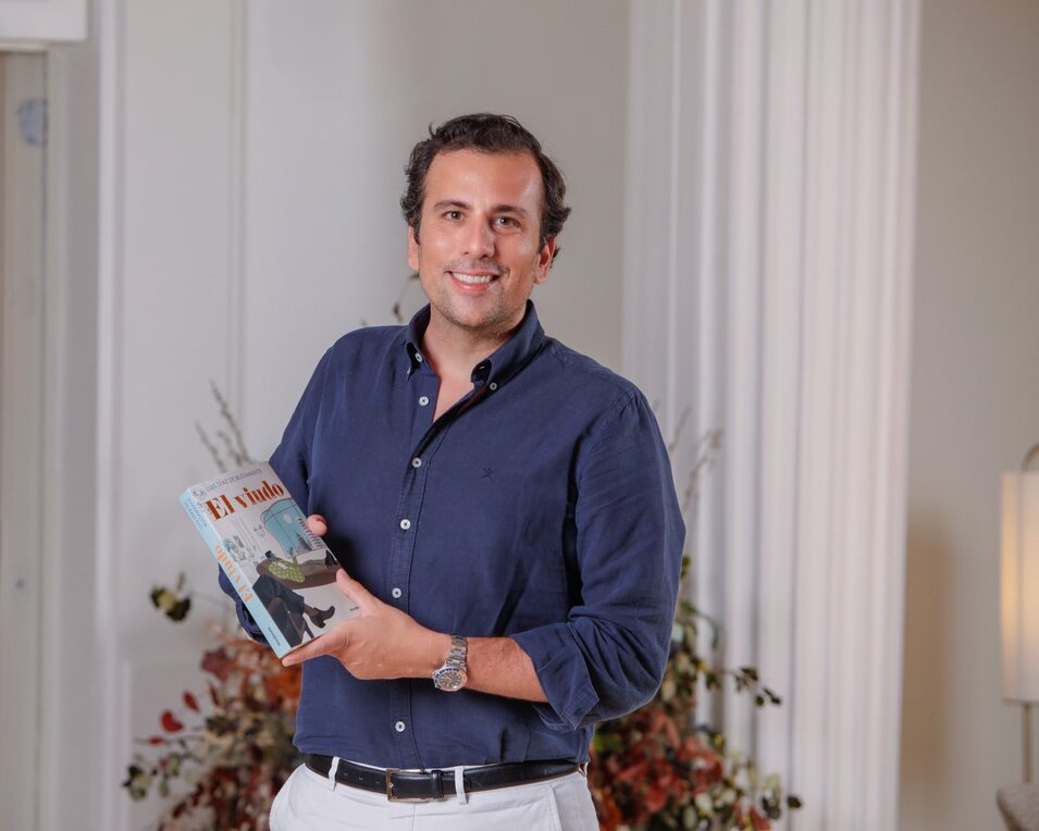 Luis Díaz debuta con su novela 'El viudo'