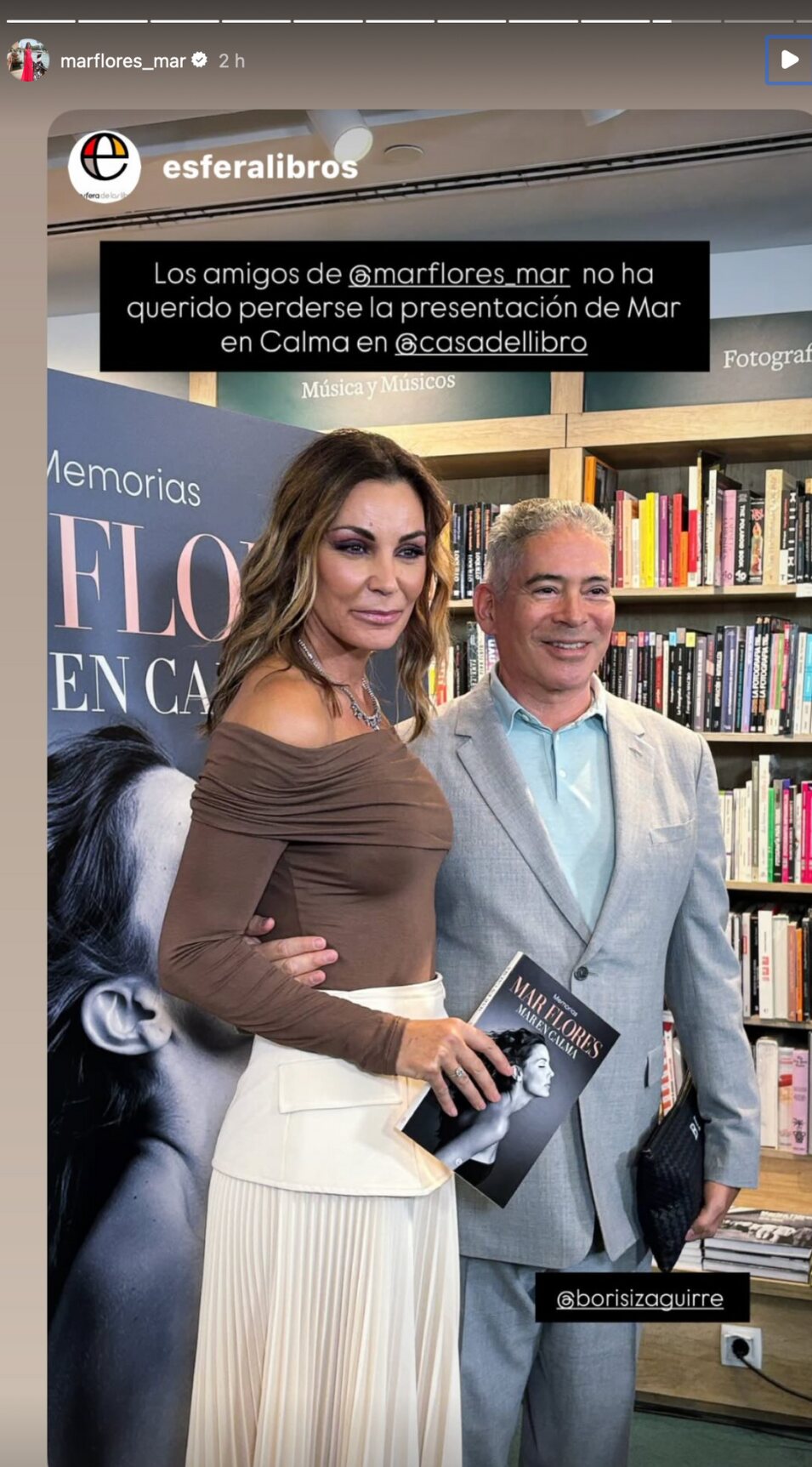 Mar Flores junto a Boris Izaguirre en su presentación de 'Mar en calma' | foto: Instagram