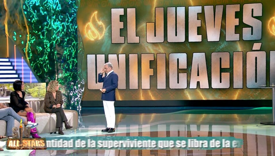 Terelu Campos y Jorge Javier Vázquez en 'Supervivientes All Stars: Tierra de nadie' | Foto: Telecinco.es