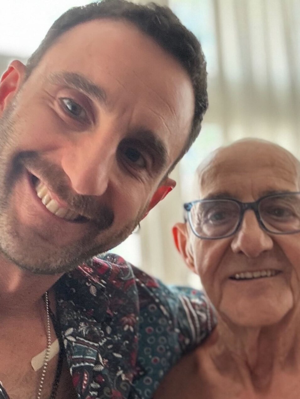 Dani Rovira con su padre | Instagram
