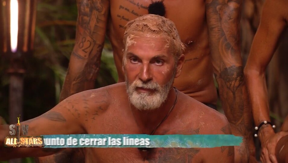 Carlos da su versión | Foto: telecinco.es