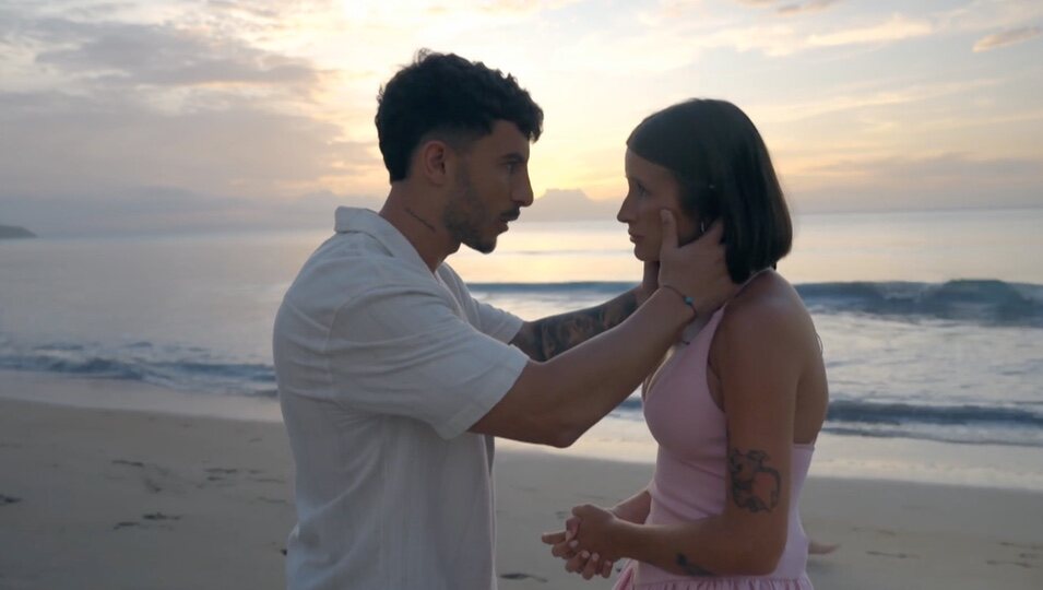 Sandra y Juanpi despidiendose | Fotografía: Telecinco
