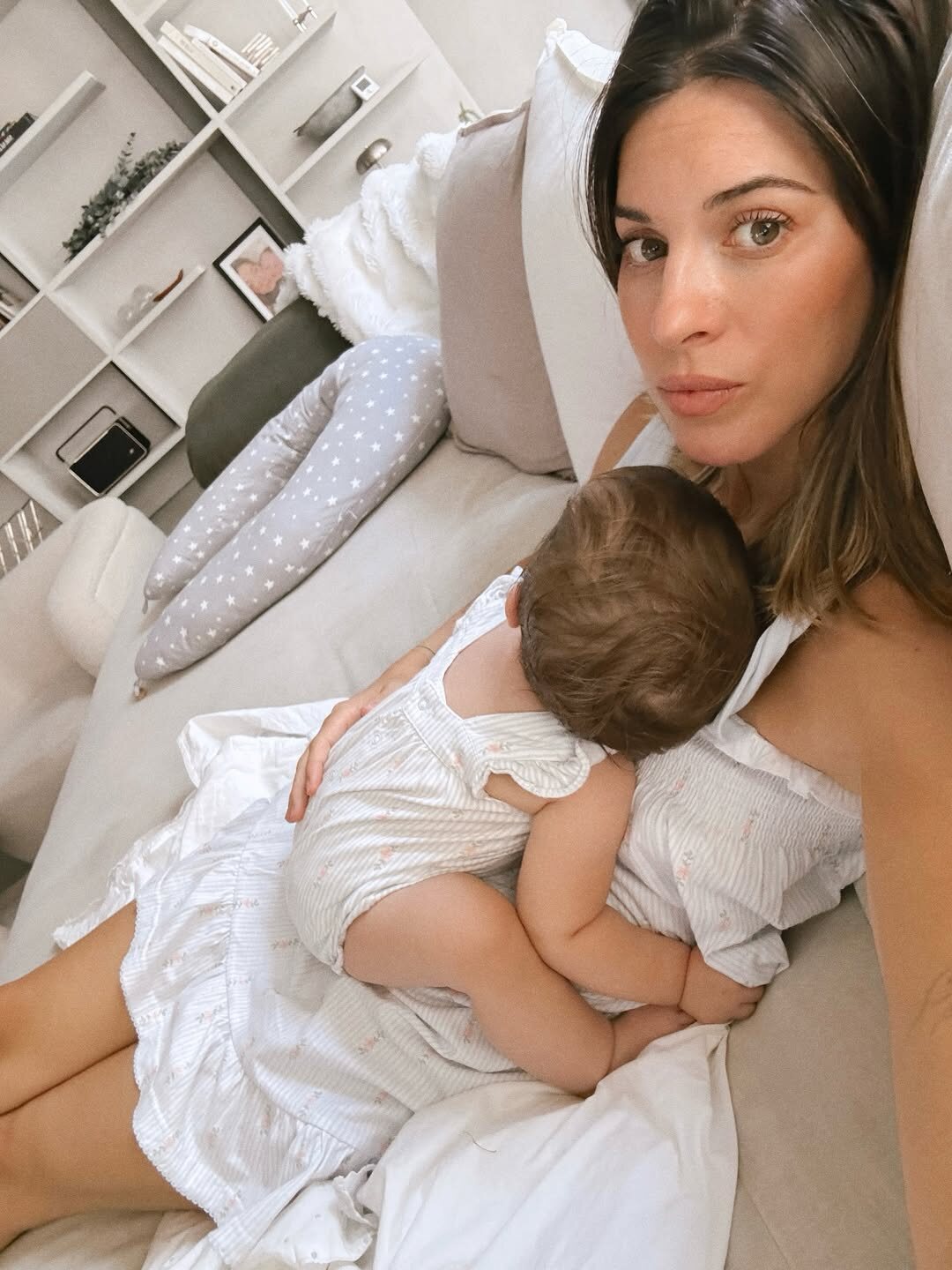 Marta Riumbau con su hija Julieta | Instagram
