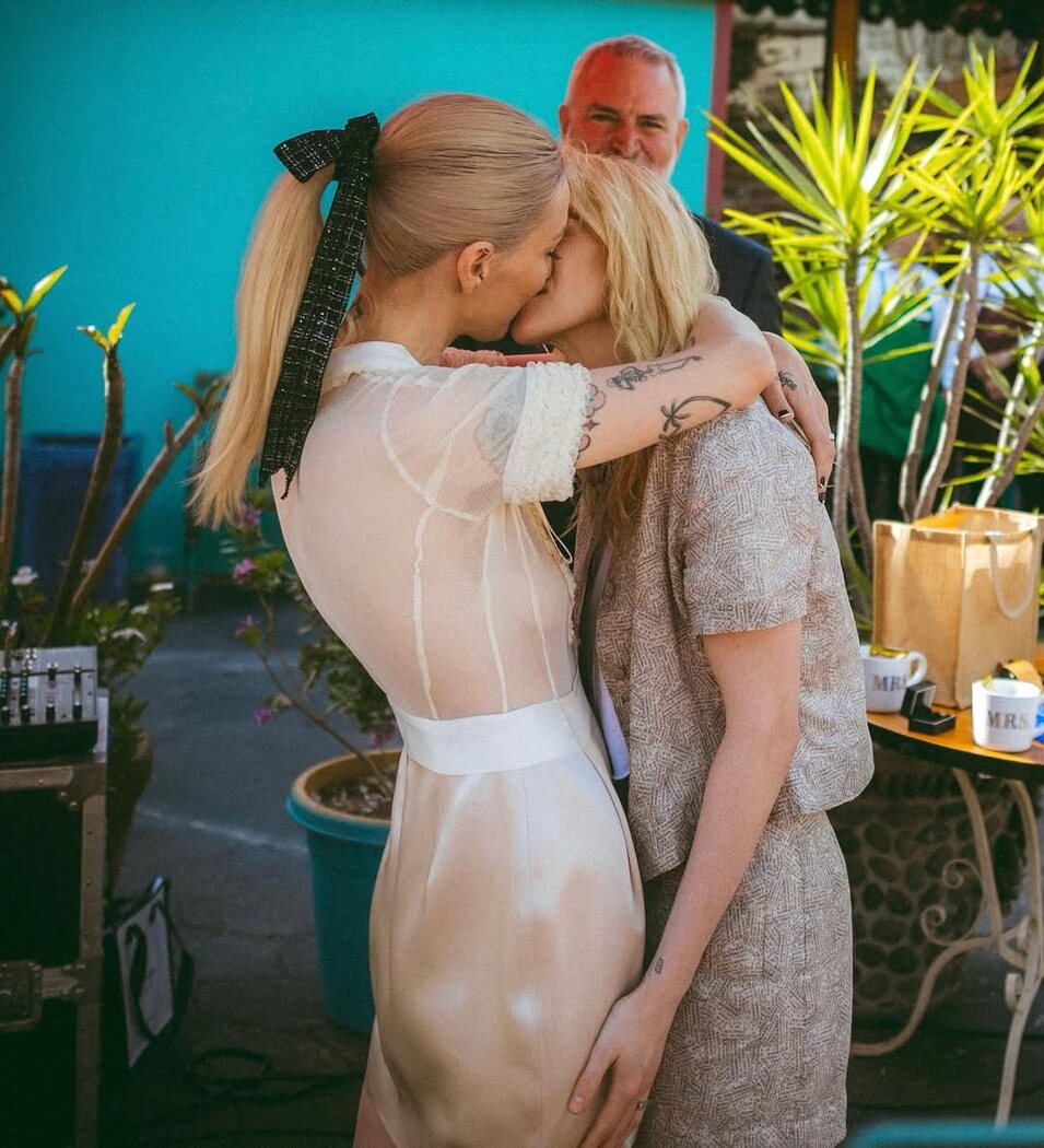 Ceremonia de la boda de Kristen Stewart y Dylan Meyer | Foto: Instagram