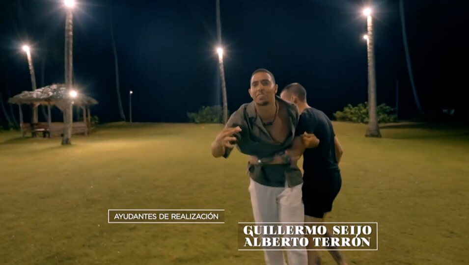 Gilbert llega a 'Villa Playa' | Fotografía: Telecinco