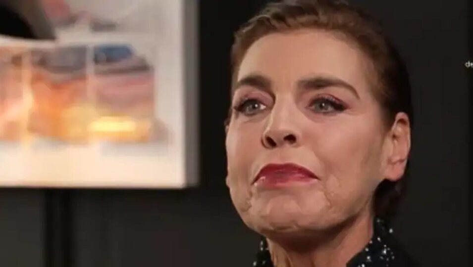 Antonia Dell'Atte en su entrevista confesando varios pasajes demoledores de su matrimonio con Alessandro Lequio | Foto: RTVE