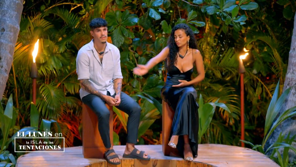 Álvaro y Mayeli en la hoguera de las consecuencias: Fotografía: Telecinco