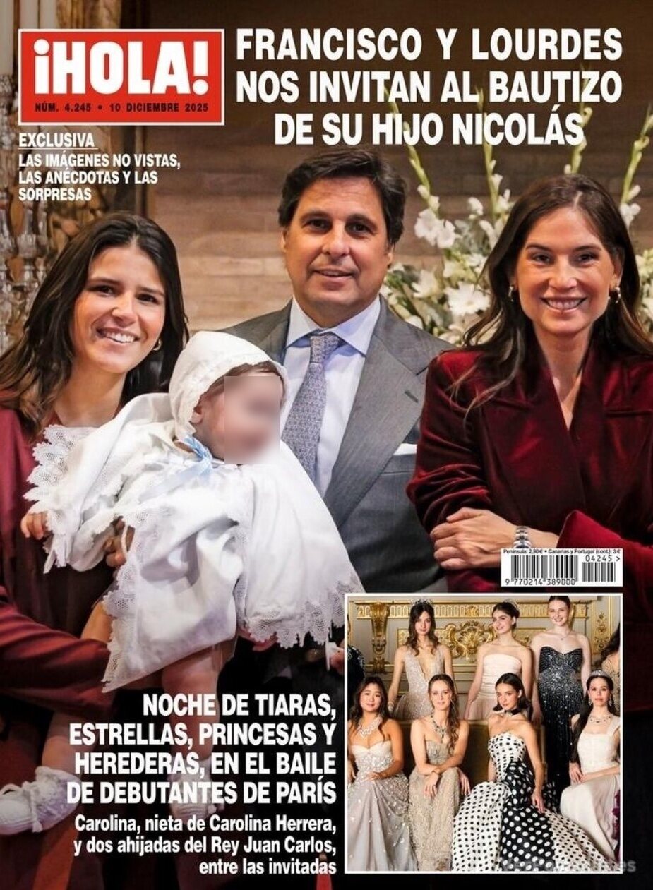 Bautismo de Nicolás con sus padres y hermana | Hola