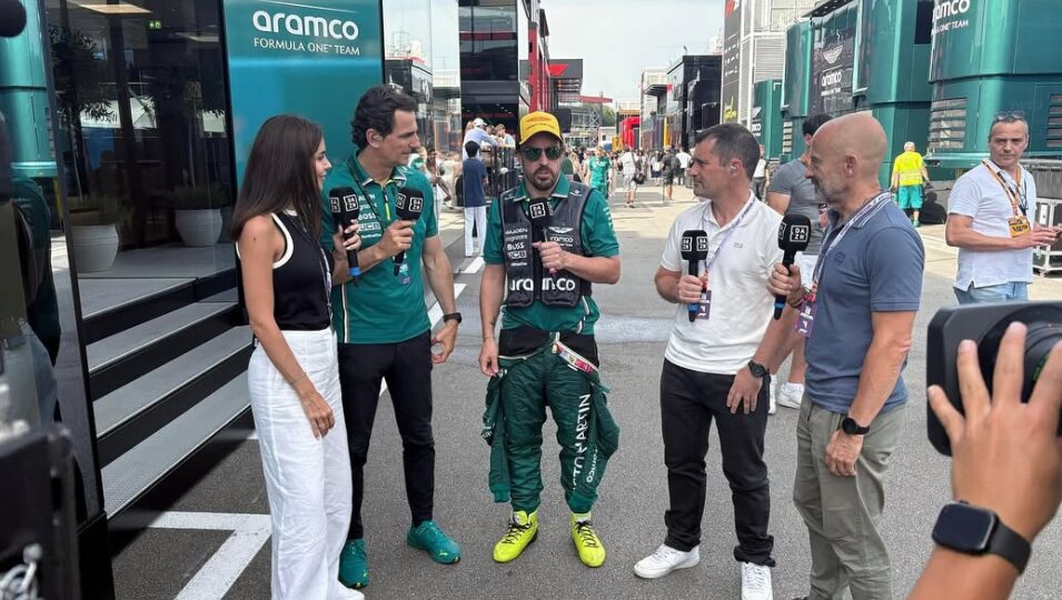 Melissa Jiménez entrevistando a Fernando Alonso | Foto: Instagram