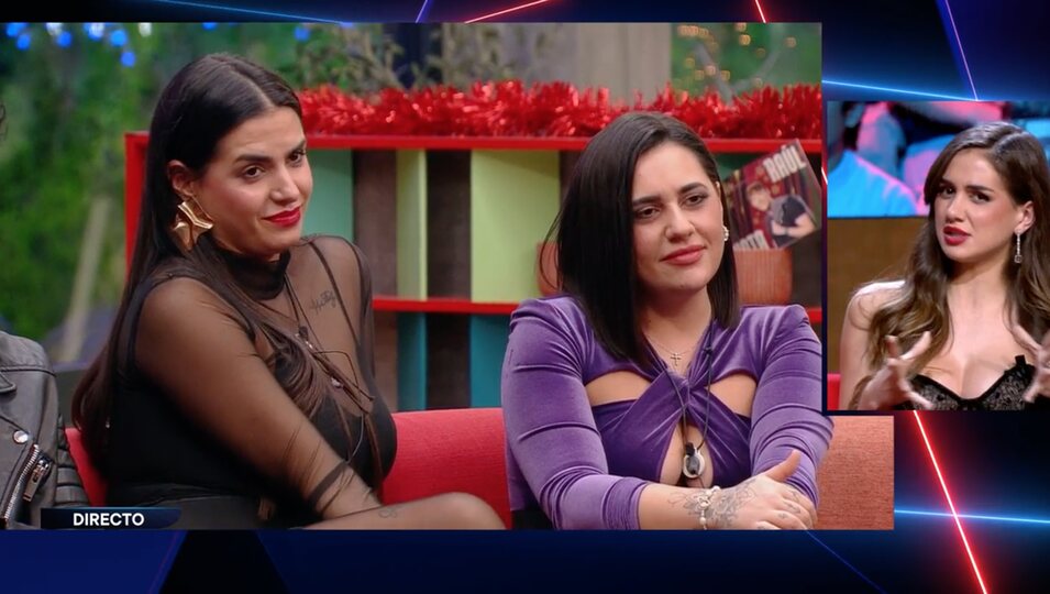 Maica lanza una pregunta a Rocío | Fotografía: Telecinco