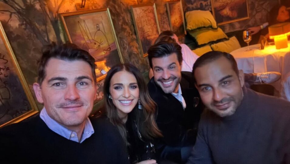 Iker Casillas de cena con Paula Echevarría y otros amigos | Foto: Instagram