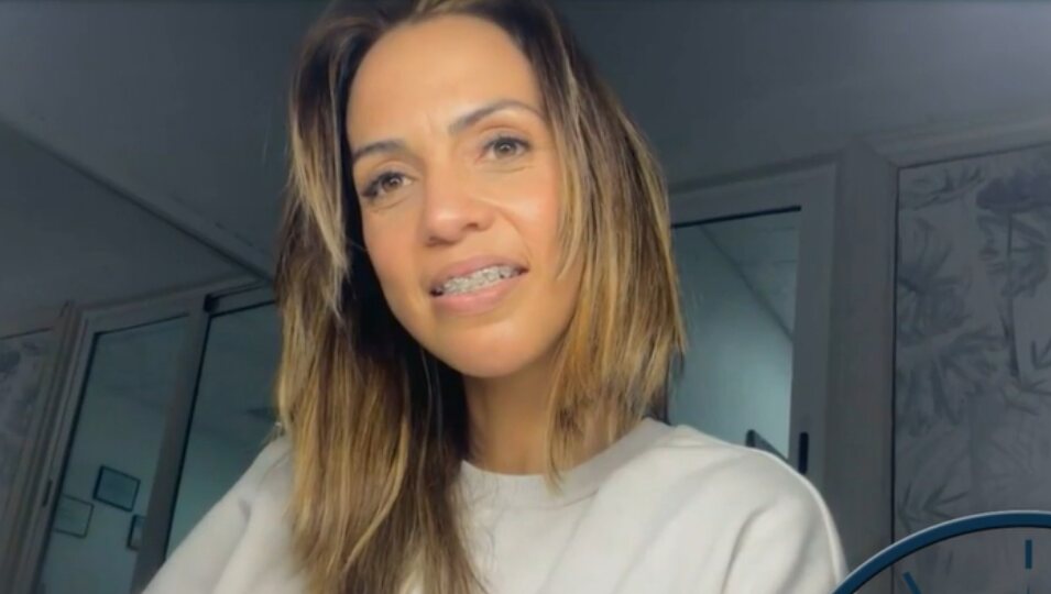 Paola Olmedo se pone en contacto con Laticia Requejo | Fotografía: Telecinco