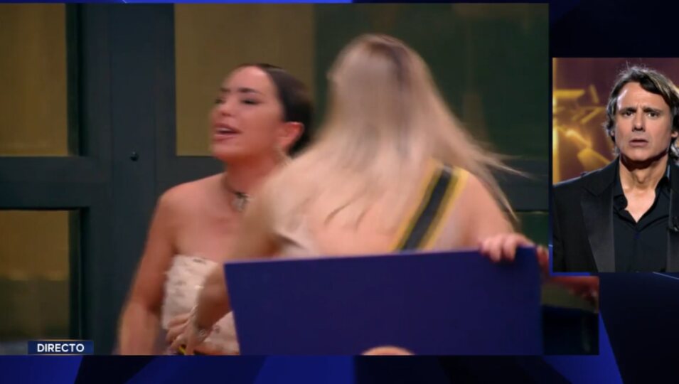 Anita Williams pierde los papeles con Carlos Lozano y abandona el debate | Foto: Telecinco.es