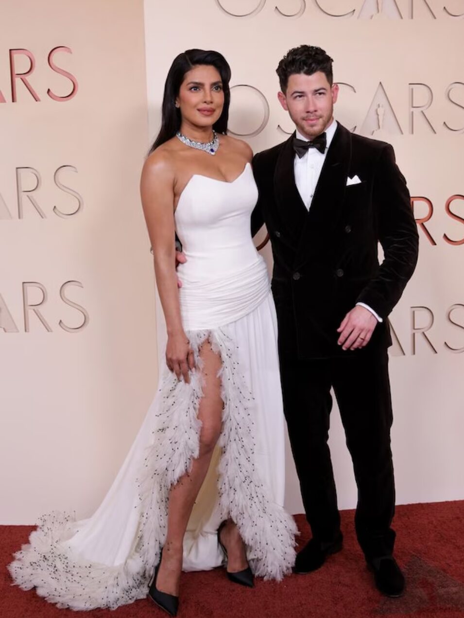 Priyanka Chopra y Nick Jonas en la alfombra roja de los Oscars | Foto: Oscars