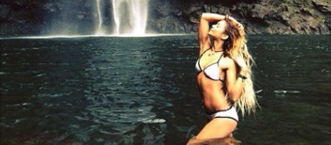Vanessa Hudgens disfrutando en Hawai/Instagram