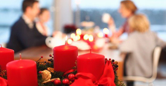 La mesa es una de las protagonistas de la decoración navideña