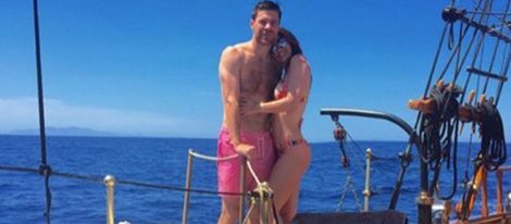 Xabi Alonso y su mujer Nagore Aramburu de vacaciones por el Mediteránero /F:Instagram