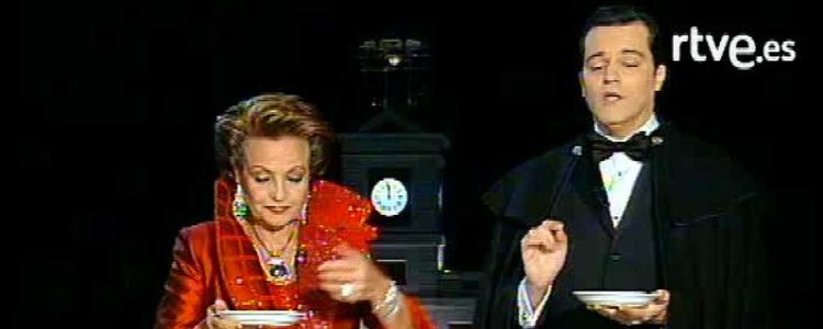 Carmen Sevilla presentando las Campanadas junto a Ramón García