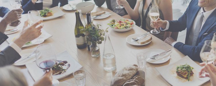 Hay restaurantes muy originales que hacen cosas especiales por ser Nochevieja