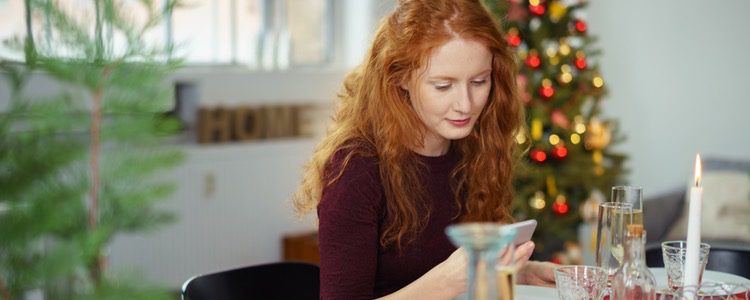 El móvil es un complemento más en nuestras cenas de Navidad