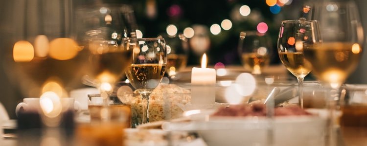 Es un día post-festum, considerado como el segundo día de Navidad, donde las familias se reúnen a comer