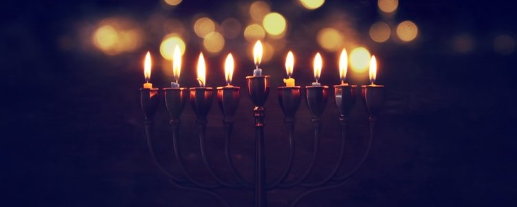 Las velas son muy importantes en esta costumbre