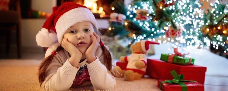 El Apalpador es pelirrojo y va a casa de los pequeños gallegos