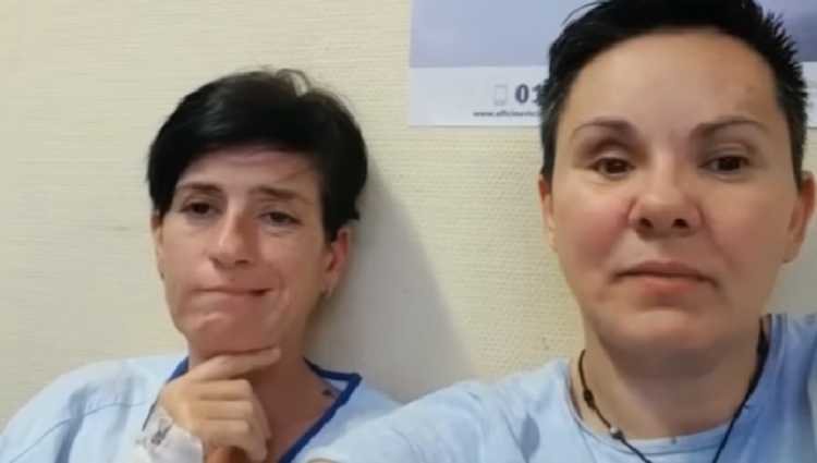 Raquel Morillas y su novia en el hospital/foto:youtube