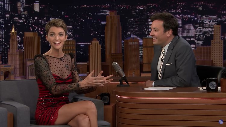 Ruby Rose en 'The Tonight Show' de Jimmy Fallon