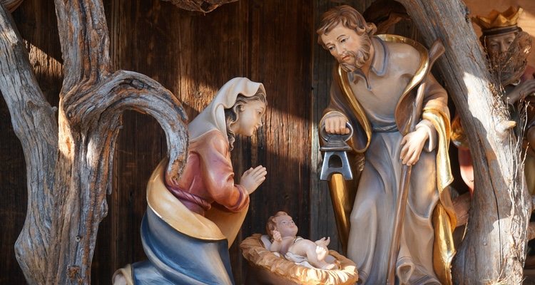 Cada familia elige las escenas que quiere representar en el Belén