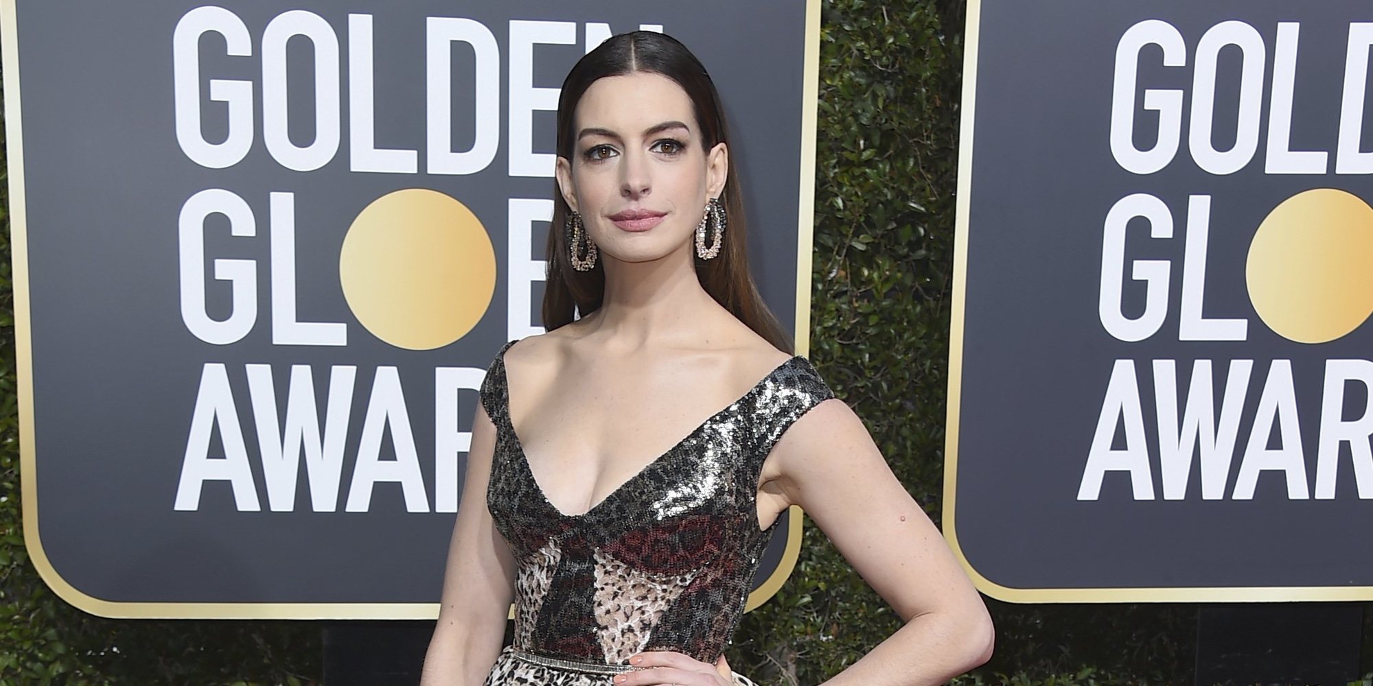 Anne Hathaway dejó de ser católica junto al resto de su familia cuando supieron que su hermano era gay