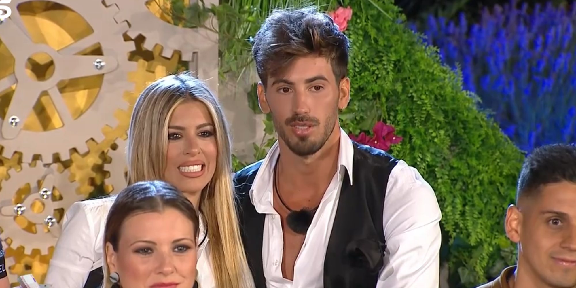 Oriana Marzoli e Iván González desatan la pasión bajo el edredón y hablan de sus posturas favoritas
