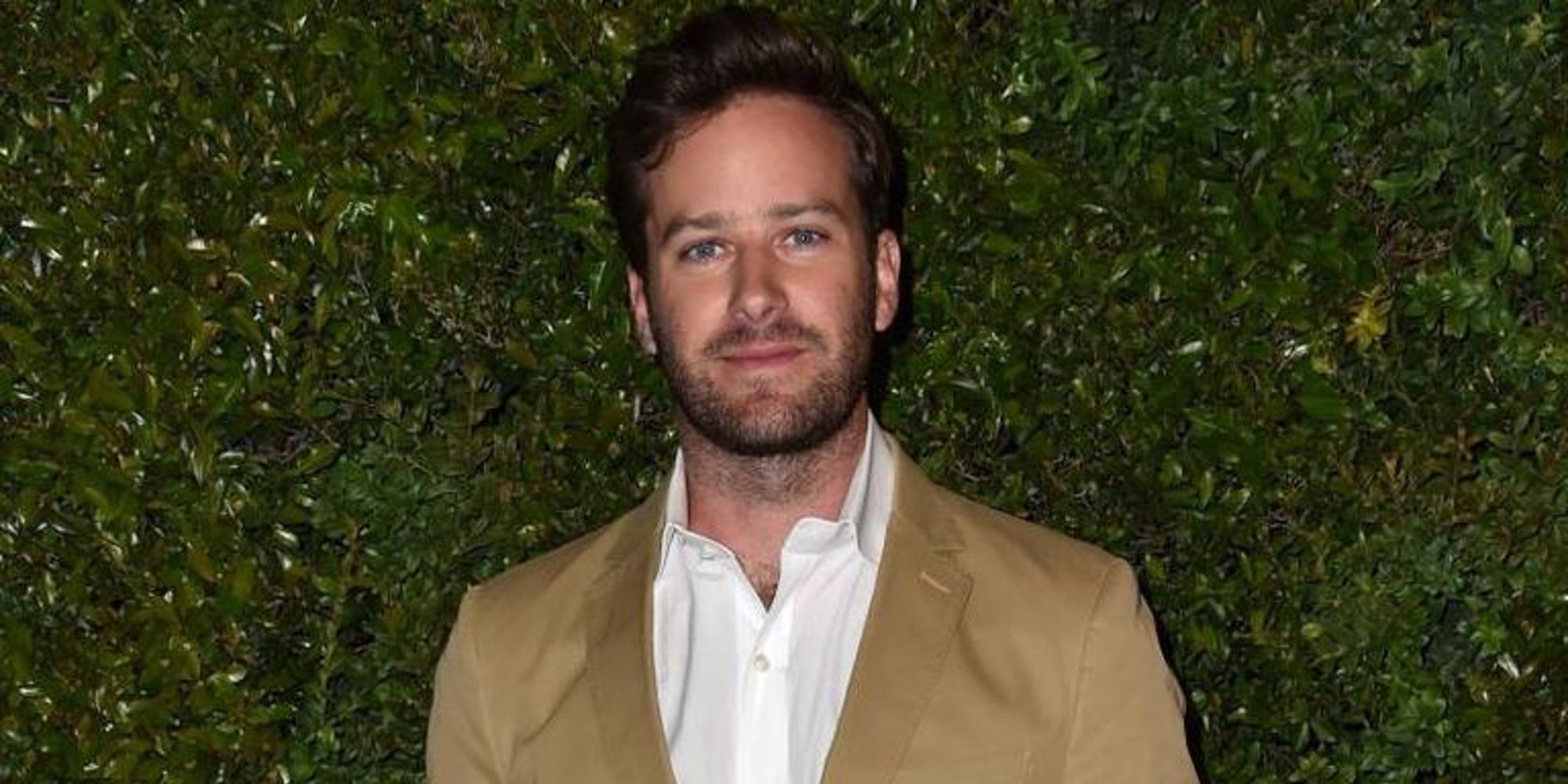 Armie Hammer supuestamente tenía maniquíes en su sótano para aprender a atar a las mujeres