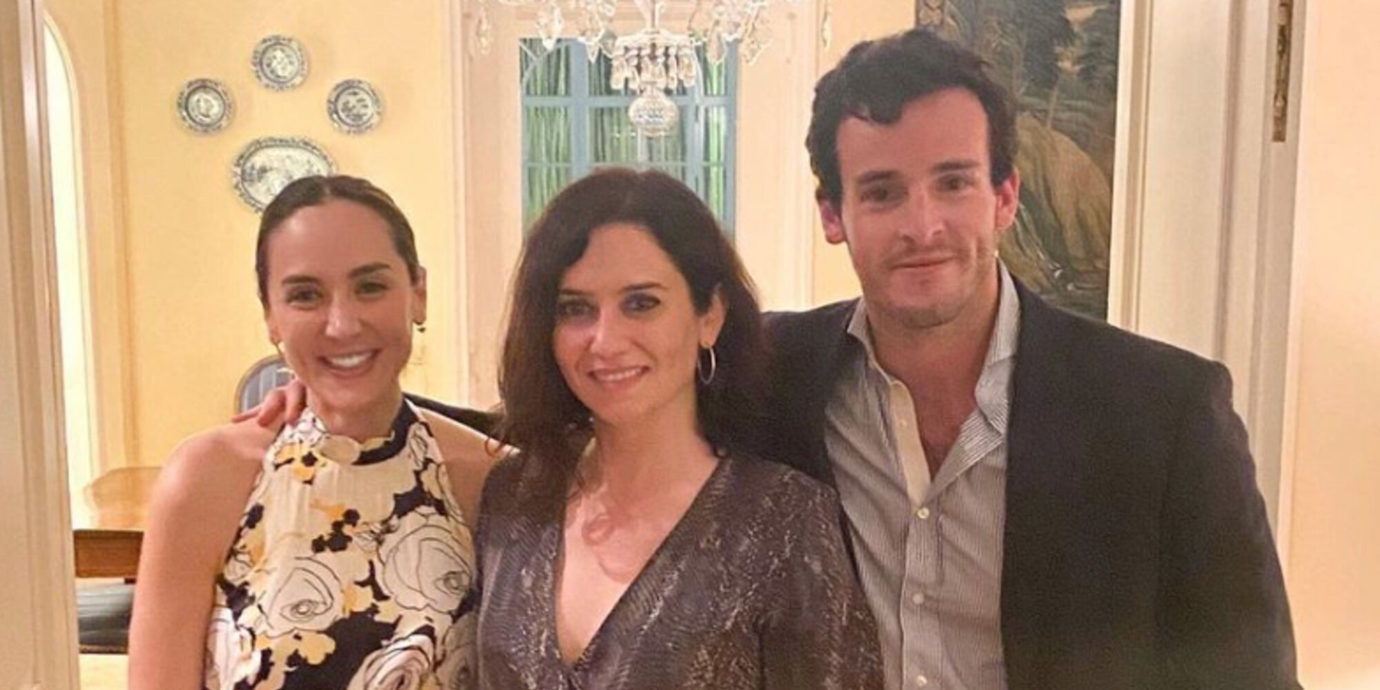 Tamara Falcó e Íñigo Onieva, anfitriones de honor para Isabel Díaz Ayuso en la mansión de Isabel Preysler